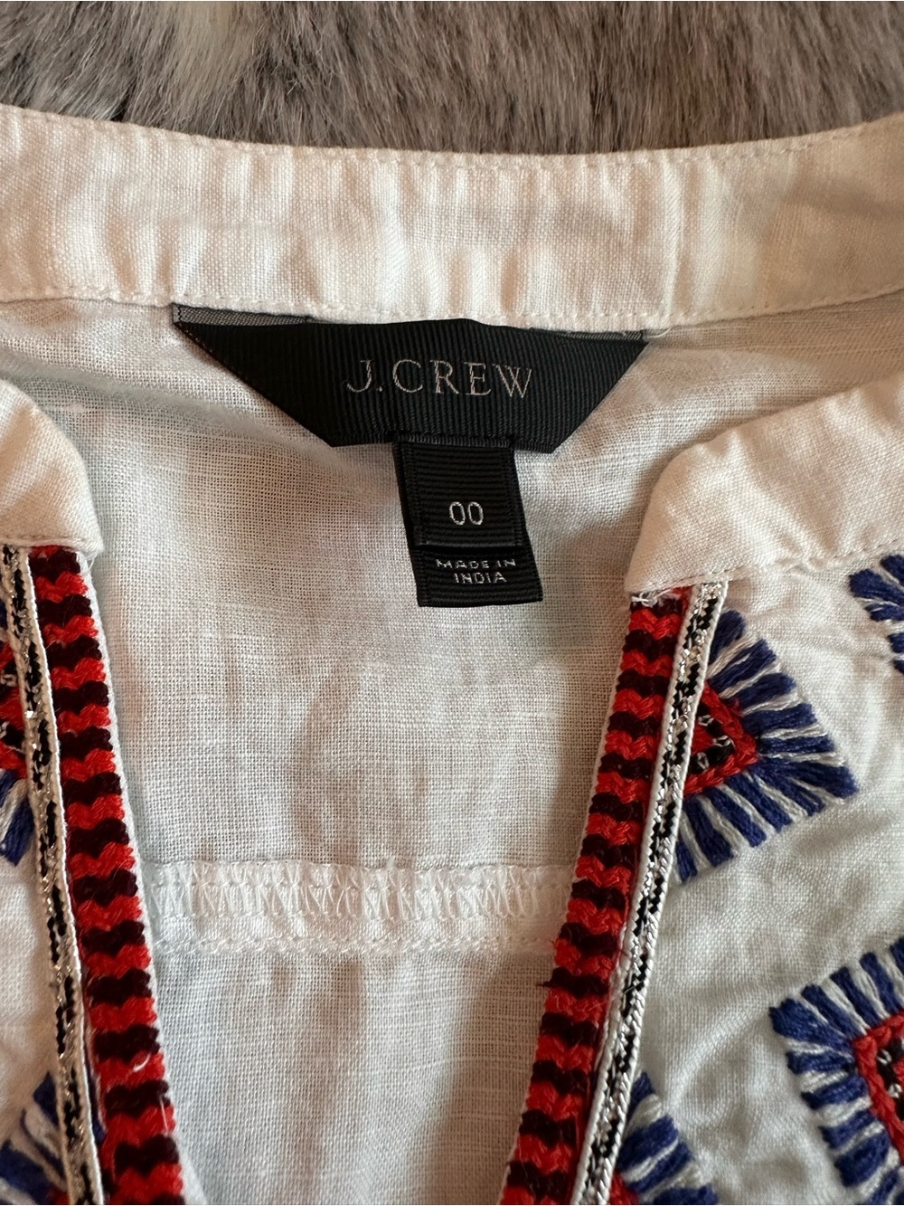 J. Crew Cap Sleeve Embroidered Linen Top Size 00 - Picture 5 of 9